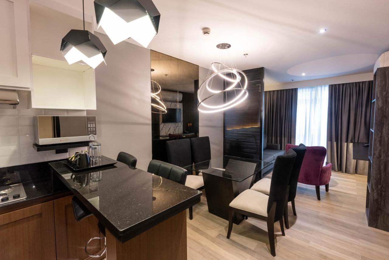 Coro Hotel San Pedro Makati Eksteriør billede