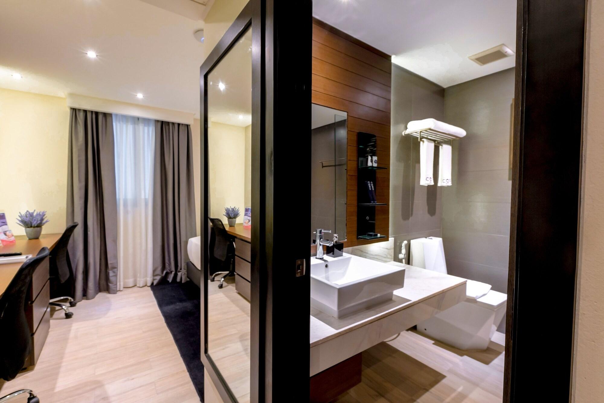 Coro Hotel San Pedro Makati Eksteriør billede