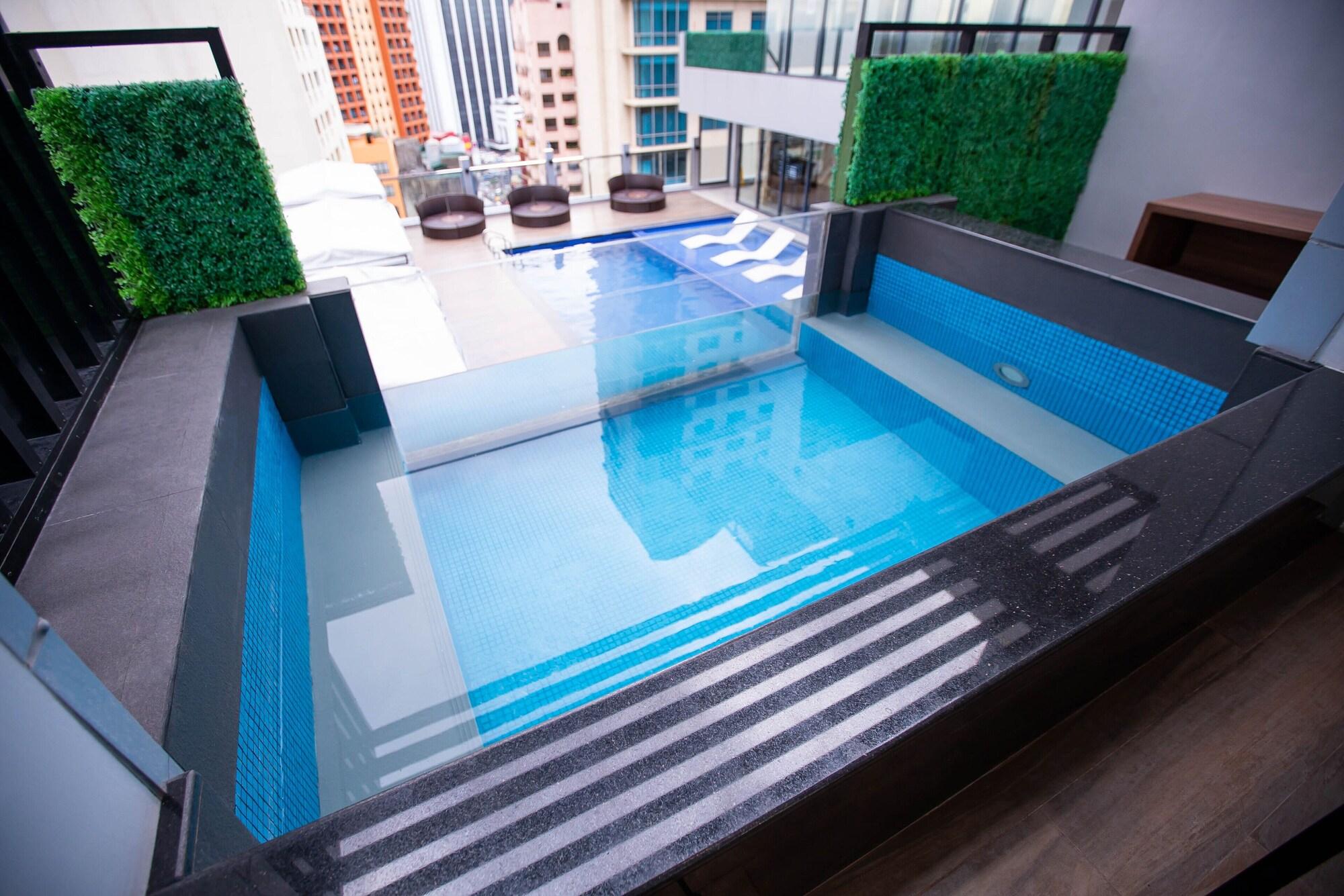 Coro Hotel San Pedro Makati Eksteriør billede