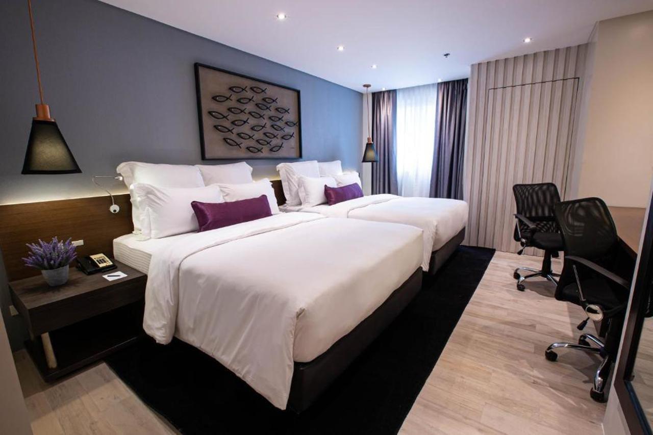 Coro Hotel San Pedro Makati Eksteriør billede