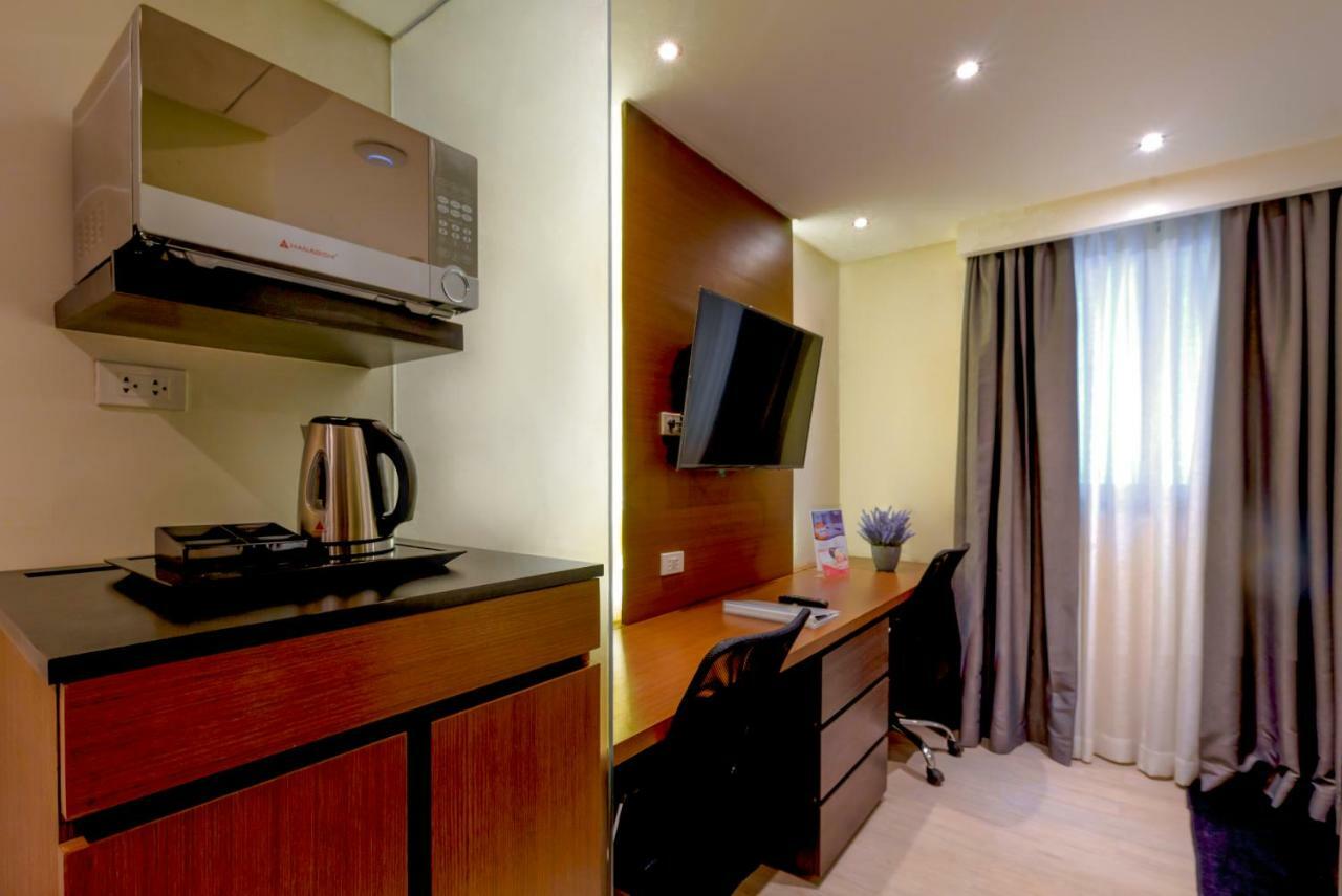 Coro Hotel San Pedro Makati Eksteriør billede
